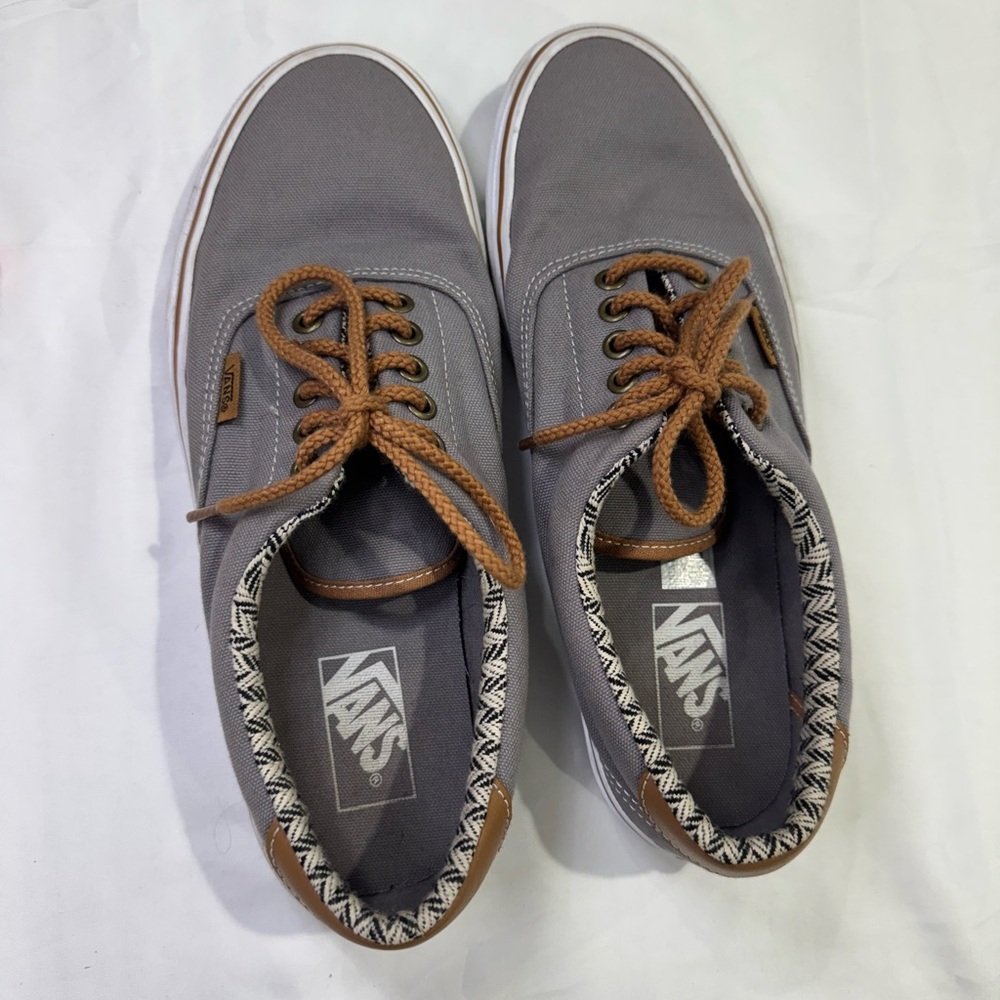 Vans era 59 shoe gently worn
